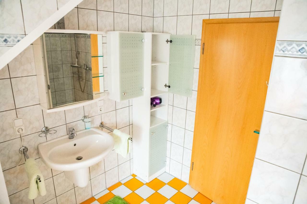 Das Blaue Haus Daufenbach エクステリア 写真